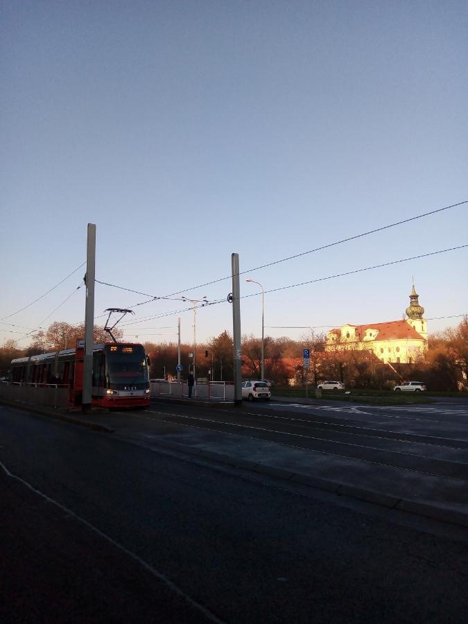 Apartricanova Прага Экстерьер фото